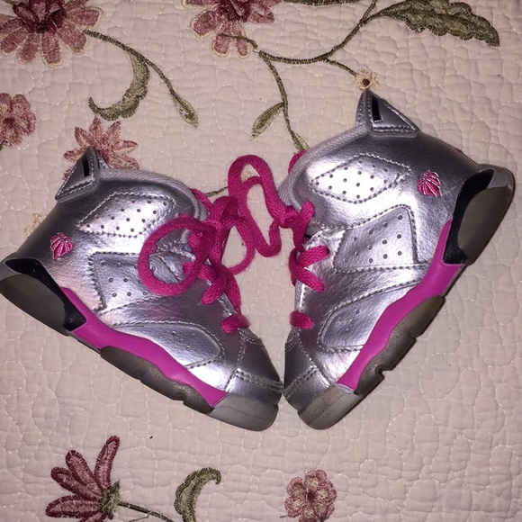 Jordan Other - Gray Jordan✅